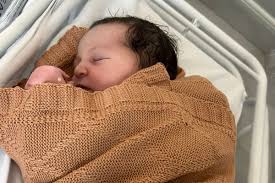 Nova Maternidade de Paranaguá conhece seu primeiro bebê: nasceu Helena Tavares dos Santos