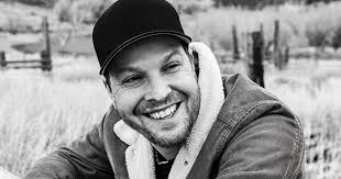 Gavin DeGraw in Englewood at Gothic Theatre