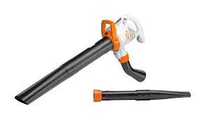 Actually, it's not blower rather it vacuums the leaves and shreds them. She 71 Hand Held Blower And Vacuum Unit In One The Multi Functional Electric Blower