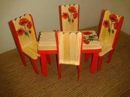 Mesa De Palitos 4 Lugares Diy Barbie Furniture Diy Dollhouse Furniture Craft Stick Crafts