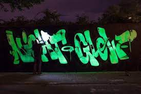 Glowing Spray Paint Glow Paint Glow In The Dark Street Art