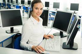 You cannot choose the quality of the recording you'll transcribe, so there would be instances where you receive audio files that are of low quality and difficult to understand. What Does A Transcriptionist Do University Transcription Services