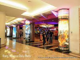 We always have promotion when there is holiday seasons and it's a 1 km underground tunnel walk from suria klcc. My Malaysia Daily Photo Tgv Cineplex At Suria Klcc