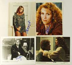 Es una actriz estadounidense con grandes habilidades para la danza y el canto, conocida por haber interpretado a lana lang en la película superman iii y a la madre del mismo, en la serie smallville. Lot Of 4 Signed 8x10 Photos With Annette O Toole Frances Mcdormand Vanessa Paradis Mia Farrow
