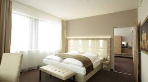 Das 150 meter hohe hotel verfügt über 1012 nichtraucherzimmer und suiten auf 35 etagen. H4 Hotel Berlin Alexanderplatz Berlin Mitte Holidaycheck Berlin Deutschland