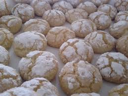 Ghriba A La Semoule Et Noix De Coco Food Cookies Desserts