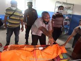 Maybe you would like to learn more about one of these? Guru Honorer Smkn 5 Batam Tewas Gantung Diri Di Sekolah