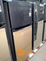 Dan bergaransi resmi aqua indonesiaapa yang ada di dalam kotak 1 x kulkas aqrd270. Lemari Es Kulkas 2 Pintu Original Kab Pamekasan Jualo