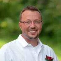 Keith Speights's Instagram, Twitter & Facebook