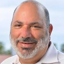 Eileen Toomey Landay (@etoomey)