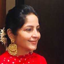 Sadhna Singh's Instagram, Twitter & Facebook