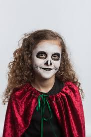 Tuto Maquillage Sorciere Halloween Catarina Mafamillezen Trouvez nos idées pour faire maquillage de sorcière de halloween et soyez la plus jolie ici on vous donne des conseils en montrant les plus originales modèles de maquillage de sorcière de halloween. tuto maquillage sorciere halloween