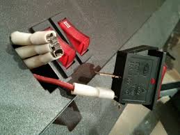 In this video i show you how to wire a dual led rocker switch. Replacing An Illuminated Rocker Switch With 2 Terminals Electrical Engineering Stack Exchange