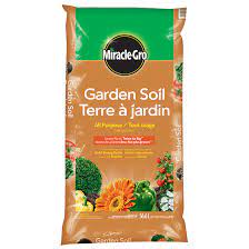 Plus, moisture control protects against over and under watering so you can grow a bigger. Miracle Gro All Purpose Garden Soil 56 6 L 75056430 Rona