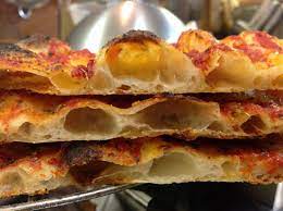 Semplice e infallibile, un successo assicurato! Teglia Romana Alta Idratazione Solo Con Lievito Madre Pizza In Teglia Ricette Pizza In Teglia Cibo Italiano