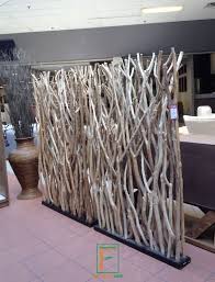 Oleh karena itu, diperlukan adanya sekat ruangan. Jual Partisi Penyekat Ruangan Ranting Kayu Jati