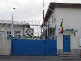 Angajarea pe acest post se va face din sursă externă, informează instituția. Penitenciarul PloieÈti Face AngajÄri Din SursÄ ExternÄ CodiÈii Republikanews