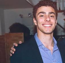 BREAKING: Law enforcement sources tell @nbcnews the person in custody in  #AltoonaPA is 26-year-old Luigi Mangione. These are dated photos from his  IG page, which remains public (for now).