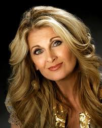 Singer Linda Davis is coming to South Pittsburg's Princess Theatre