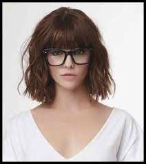Frisuren Mittellang Stufig Mit Pony Ab 50 Frisch Frisuren Mittellang Frisuren Tutorials Hairstyles With Glasses Hairstyles With Bangs Hair Styles