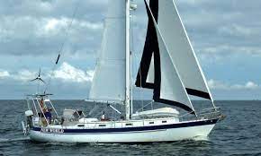 Popular Cruising Yachts From 35 To 40 Feet Length Overall Sailing Sailboat Sailing Yacht