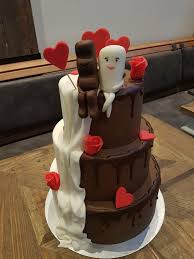 Kinderschokoladentorte Zur Hochzeit Schokoladen Torte Konditorei Kinder Schokolade