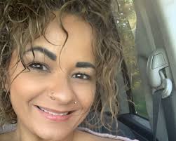 Samantha Cone's Instagram, Twitter & Facebook