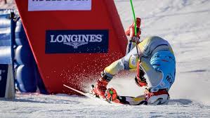 Definition, rechtschreibung, synonyme und grammatik von 'abfahrt' auf duden online nachschlagen. Doppelter Schock Norwegen Verliert Zwei Supertalente Ski Alpin Sportnews Bz