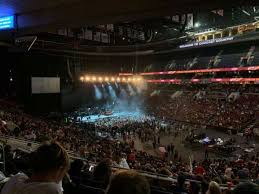 Photos At Wells Fargo Center That Are Club