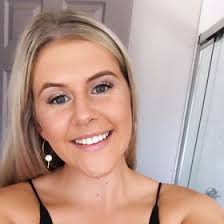 Beth Wiggins (bethmaria95)