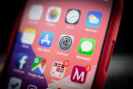 Has Apple Introduced A New Power Saving Feature On Ios 13 4 1 In 2020 Apple Ios Apple Flaws
