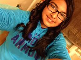 Fatima Tovar (@depressed2314)