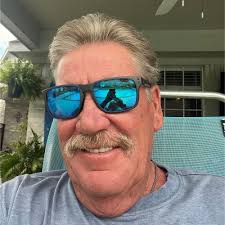 I'm happy to share that I'm starting a new position as SSHE Advisor at  Exxon Mobil