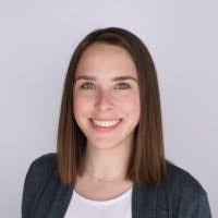 Carolyn Suess's Instagram, Twitter & Facebook