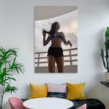 Singer Tate McRae Sexy Poster 22 Artworks Canvas Poster Room Aesthetic Wall  Art Prints Home Modern Decor Gifts Framed-unframed 20x30inch(50x75cm) :  Amazon.ca: Home