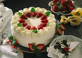 Erdbeer Sahne Torte Rezept Lecker