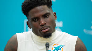 Tyreek Hill has quiet night for Dolphins in blowout loss to Bills |  RochesterFirst