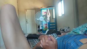 เพื่อนสาวชักว่าวและอมควยให้ฉันจนน้ำพุ่งอย่างเสียวควย - XNXX.COM