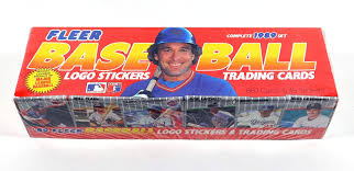 Check spelling or type a new query. Amazon Com 1989 Fleer Baseball Cards Complete Factory Set Of 660 Cards 45 Stickers I Sports Related Trading Cards Sports Outdoors