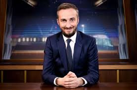 Jan böhmermann ist 1981 in bremen im stadtteil gröpelingen geboren. Goldene Rose Fur Jan Bohmermann Grosse Ehrung Fur Den Spotter Kultur Stuttgarter Zeitung