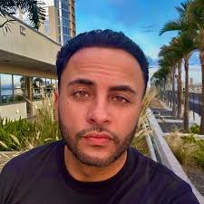 Today's Daily Cartoon, by Pia Guerra and Ian Boothby. #NewYorkerCartoons  Sign up for our humor newsletter to get more cartoons and other funny stuff  right in your inbox: https://newyorkercartoons.visitlink.me/2u89Xk