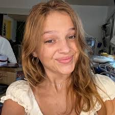 Zackary White's Instagram, Twitter & Facebook