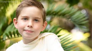 Finding Family: Heart Gallery LA uses art of photography to help children  in foster care find a family