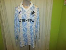 Itulah pembahasan tentang link video 16 menit andai saat itu kakak tidak menggodaku, semoga informasi ini dapt berguna dan bermanfaat untuk kalian semua. Tsv 1860 Munich Kit Macron 1860 Munich Reveal The New 2018 19 Kits From Wikimedia Commons The Free Media Repository
