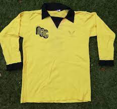 Latest official nac breda home & away shirts with official printing at great prices. Nac Breda Home Baju Bolasepak 1976 1977