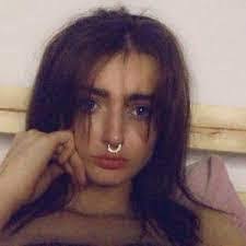 Elvia Clark's Instagram, Twitter & Facebook