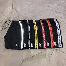 Encontre tudo em bermudas masculinas de tecido, as melhores marcas, ótimos preços e condições de pagamento. Pin On Bermudas Masculinas