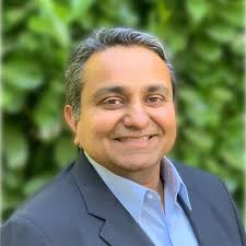 Vikram Murthy's Instagram, Twitter & Facebook