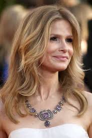 30 Long Hairstyles For Women Over 50 Look Trendy And Fashionable Haircuts Hairstyles 2020 Long Hair Styles Womens Hairstyles Older Women Hairstyles