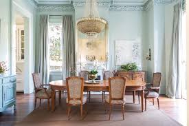 With its original millwork, grand staircases and gloriously sunny spaces, this is one of the city's most highly covetable addresses — in arguably new orleans' most sought after neighborhood. A New Orleans Garden District Home S Five Year Renovation Southern Home Magazine